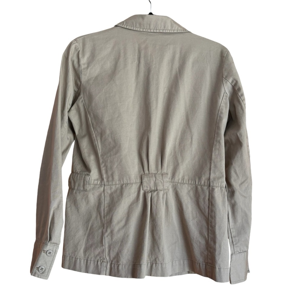 GAP~ Khaki Long Sleeve Pleated Front Shirt Size Medium - Picture 6 of 8